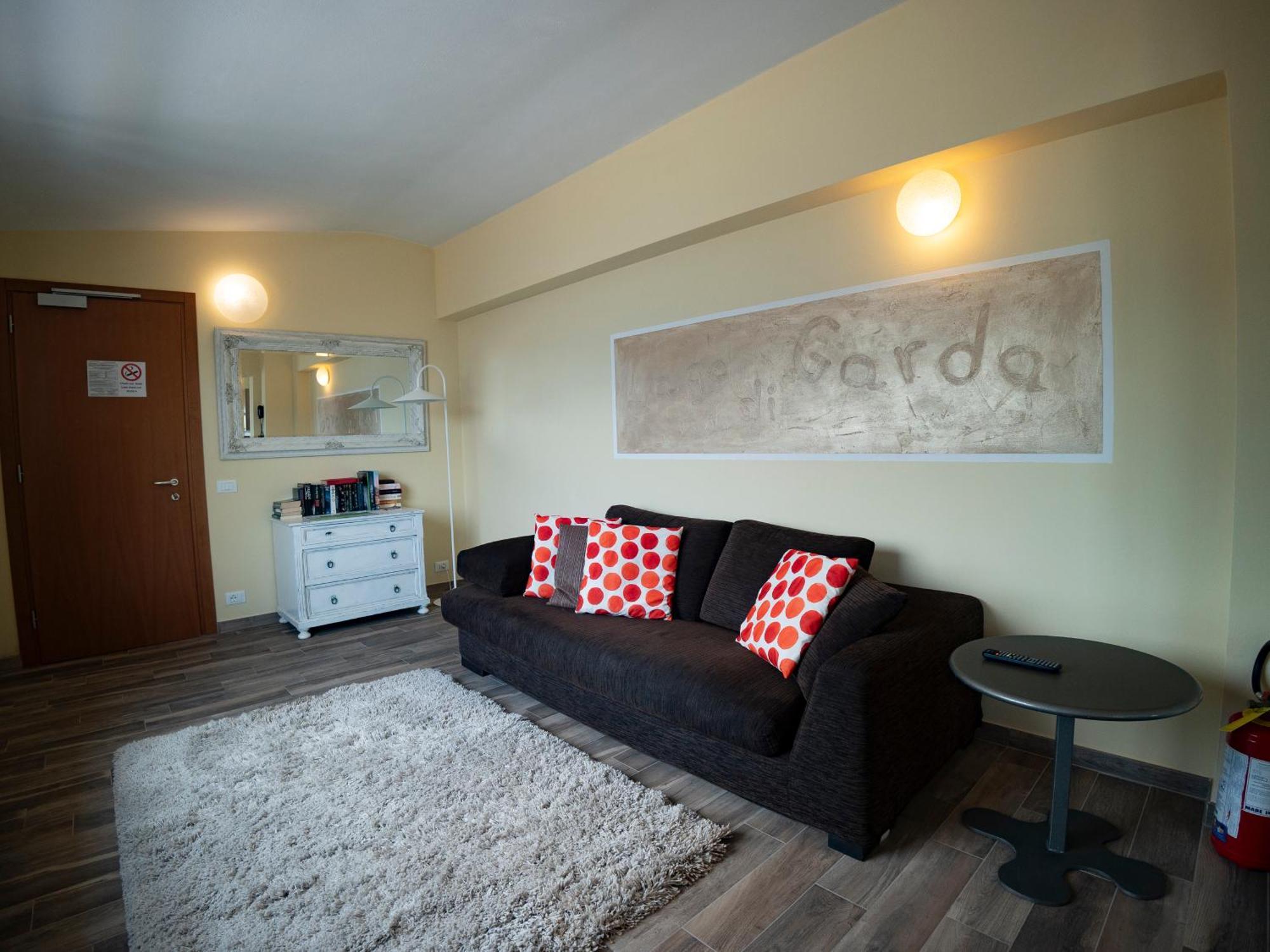 Penthouse Casa Alkea Masse Lake View Brenzone sul Garda Exterior foto