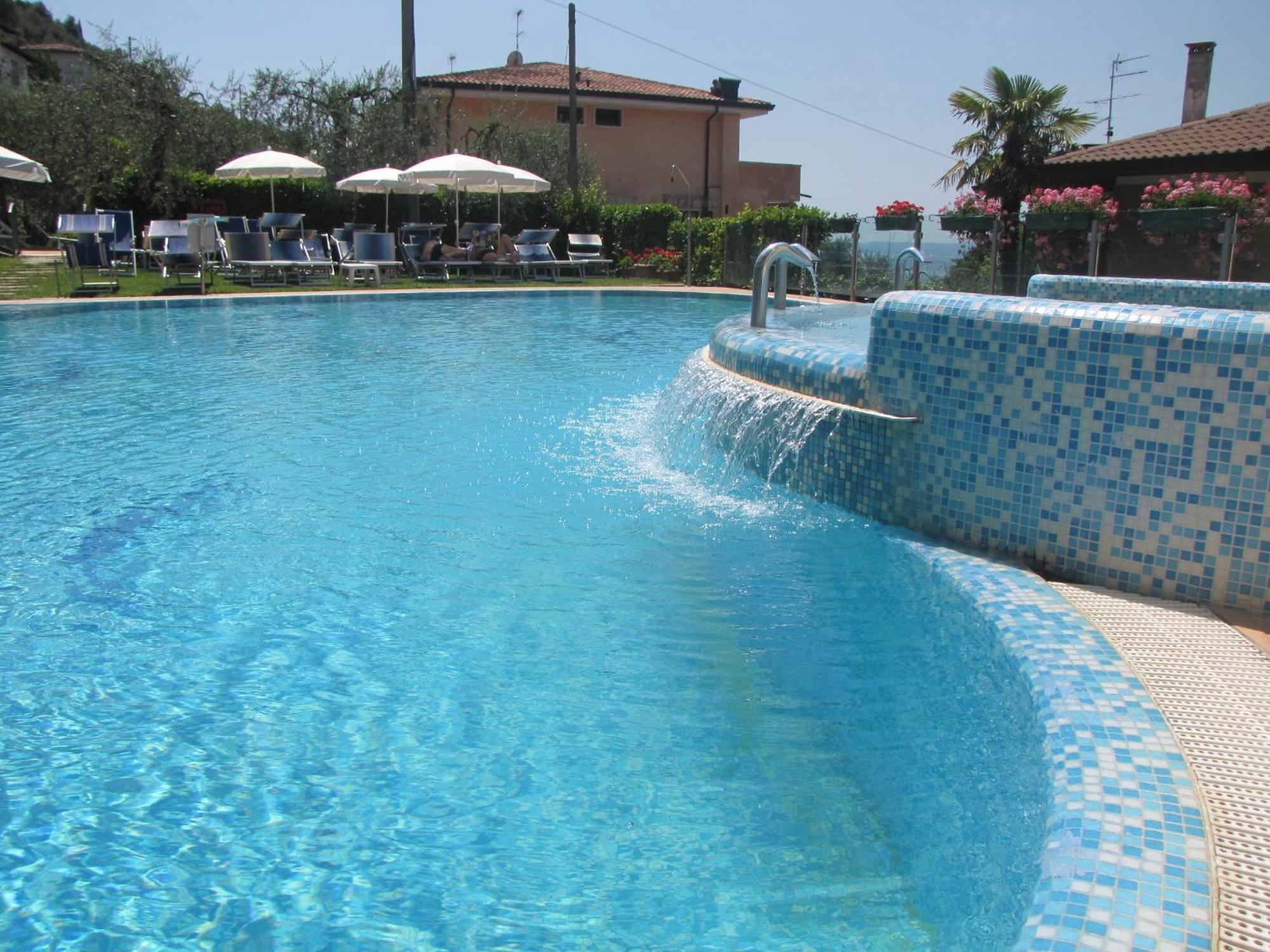 Penthouse Casa Alkea Masse Lake View Brenzone sul Garda Exterior foto